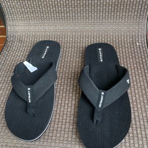 Never worn flip flops.